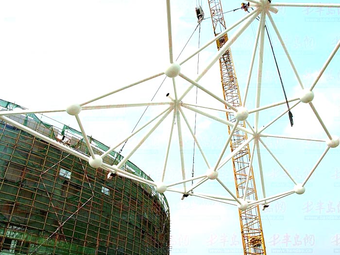 奎屯体育馆网架安装